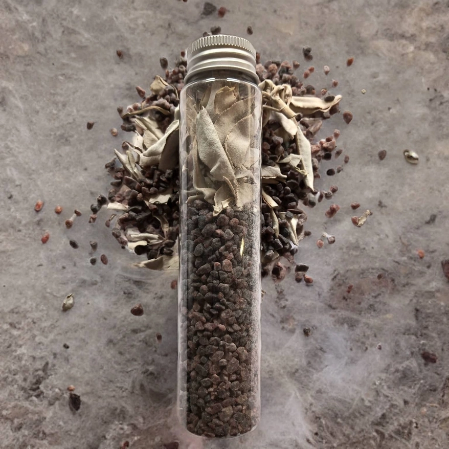 Celtic Black Salt White Sage Smudge Badzoutbuis Bescherm 4 Celtic Black Salt White Sage Smudge Badzoutbuis Bescherm 4
