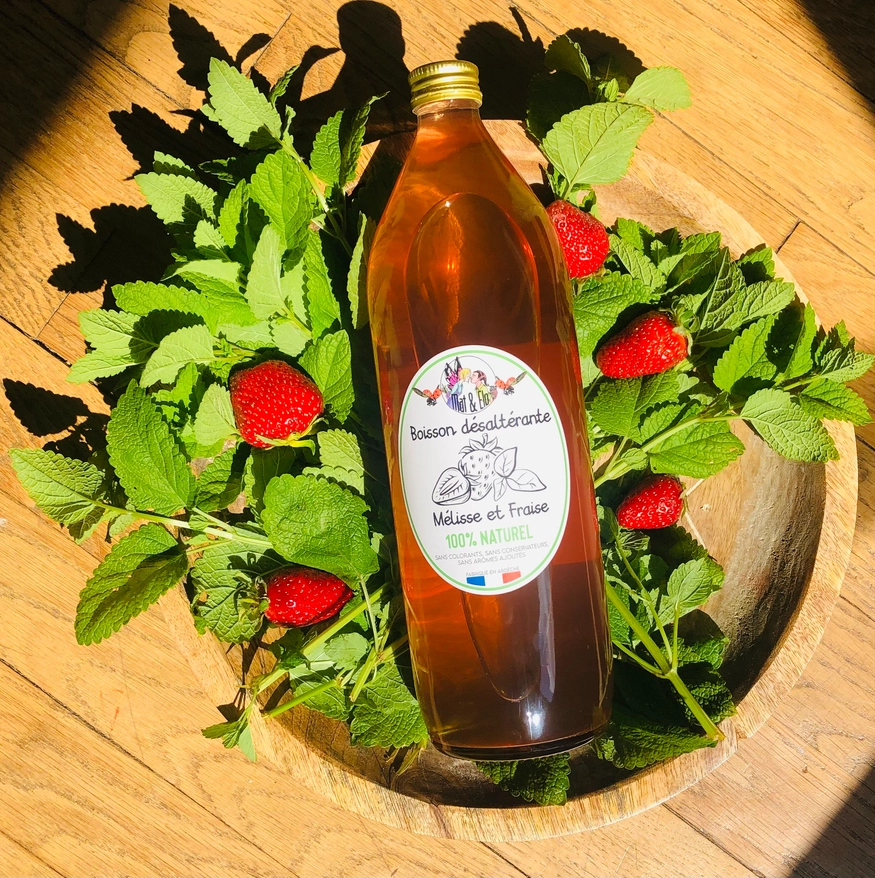 Drink „Melissa and Strawberry” – 1 liter 4 Drink „Melissa and Strawberry” – 1 liter 4
